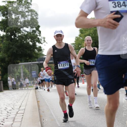 29.06.2025 - hella hamburg halbmarathon Jannik Wohlers http://msf.ph/oto/8151331 29.06.2025 10:14:37 Lombardsbrücke 1071, 1296, 1379, 1575, 1745, 2140, 2281, 2601, 2690, 3025, 3507, 3509, 3513, 3844, 4495, 4641, 5608, 5800, 6181, 6248, 7195, 7439, 7881, 8237, 8239, 8275, 8522, 8563, 8609, 8854, 9113, 9173, 9911, 9975, 10589, 10717, 10963, 11271, 11598, 11611, 11643, 11683, 12634, 13393, 13683, 13881, 14015, 14195, 14452, 14617, 14999, 15037, 15038, 15700, 16208, 16419, 17128, 17708, 17847, 18015, 18176 meine-sportfotos.de