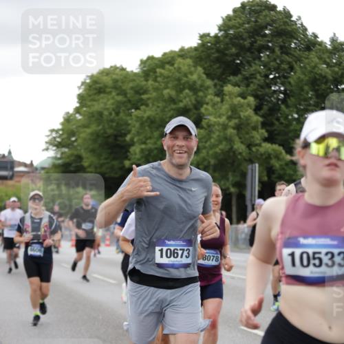 29.06.2025 - hella hamburg halbmarathon Jannik Wohlers http://msf.ph/oto/8151346 29.06.2025 10:51:37 Lombardsbrücke 1418, 1978, 3038, 4087, 4273, 4598, 4606, 5062, 6456, 6604, 6985, 7682, 8250, 8251, 8621, 9220, 9460, 9590, 9594, 9673, 9730, 10533, 10673, 11101, 11375, 12510, 12969, 14235, 14720, 15128, 16015, 16234, 17253, 17277, 17429, 17902, 18078, 18221, 18615, 18780, 18975 meine-sportfotos.de
