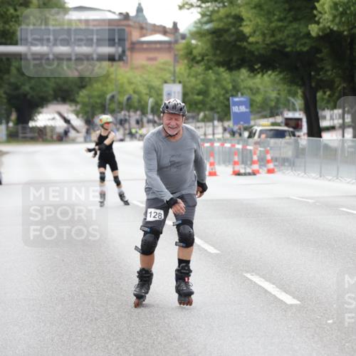 29.06.2025 - hella hamburg halbmarathon Jannik Wohlers http://msf.ph/oto/8151458 29.06.2025 09:21:23 Lombardsbrücke  meine-sportfotos.de