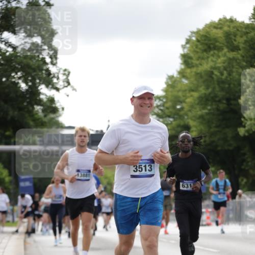 29.06.2025 - hella hamburg halbmarathon Jannik Wohlers http://msf.ph/oto/8151510 29.06.2025 10:14:43 Lombardsbrücke 1296, 1379, 1524, 1575, 1745, 2140, 2281, 3507, 3509, 3513, 3650, 3844, 4495, 4641, 5800, 5986, 6181, 6248, 6317, 7439, 7881, 8237, 8239, 8275, 8522, 8563, 8609, 8854, 9113, 9911, 9975, 10589, 10717, 11271, 11598, 11611, 11683, 12634, 13683, 13881, 14195, 14617, 14999, 15037, 15038, 16208, 16419, 17128, 17708, 17847, 18769, 18800 meine-sportfotos.de