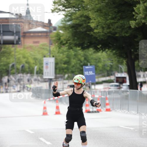 29.06.2025 - hella hamburg halbmarathon Jannik Wohlers http://msf.ph/oto/8151525 29.06.2025 09:21:28 Lombardsbrücke  meine-sportfotos.de