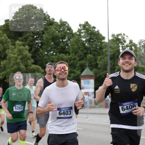 29.06.2025 - hella hamburg halbmarathon Jannik Wohlers http://msf.ph/oto/8151782 29.06.2025 10:51:51 Lombardsbrücke 1978, 3645, 4087, 4273, 4436, 4815, 5262, 6386, 6403, 6404, 6406, 6456, 6671, 6985, 7690, 7691, 7735, 8194, 8196, 8250, 8251, 9368, 9731, 10296, 10342, 10634, 10884, 11084, 11126, 11127, 11375, 11736, 11899, 11974, 12089, 12247, 12510, 12525, 12546, 12558, 12969, 13094, 13538, 14215, 14235, 14893, 16234, 16262, 16492, 16752, 16973, 17326, 17327, 18078, 18115, 18221, 18633, 18668, 18756, 18817 meine-sportfotos.de