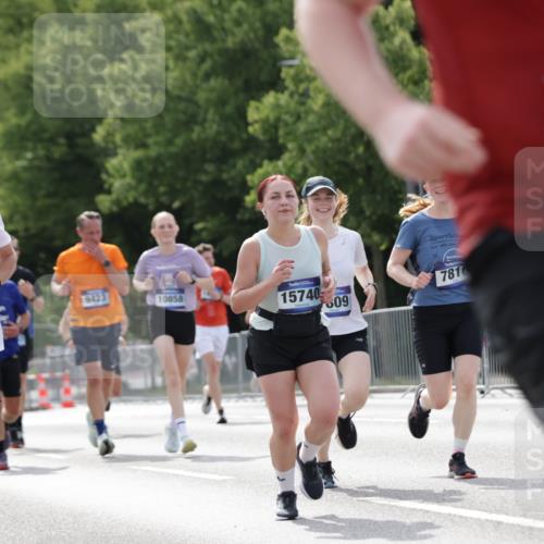 29.06.2025 - hella hamburg halbmarathon Jannik Wohlers http://msf.ph/oto/8151824 29.06.2025 10:14:55 Lombardsbrücke 1296, 1524, 1745, 2281, 2720, 3513, 3650, 5271, 5986, 6317, 7452, 7809, 7810, 8237, 8256, 9307, 9423, 9847, 9975, 9997, 10858, 12457, 12521, 12524, 13197, 13453, 13500, 13881, 15150, 15740, 16040, 17128, 17949, 18203, 18252, 18769, 18800, 18939, 19027 meine-sportfotos.de