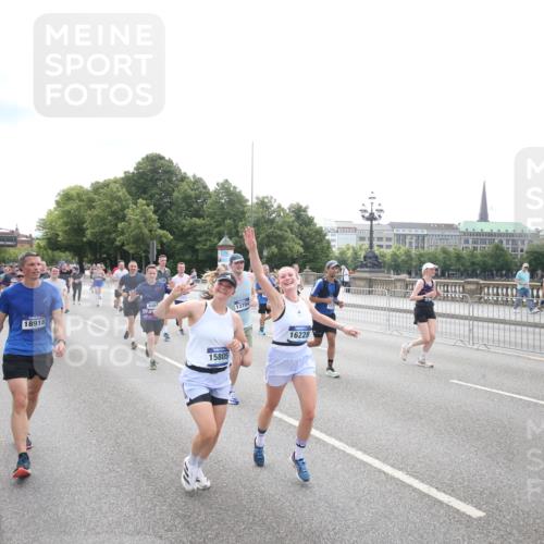 29.06.2025 - hella hamburg halbmarathon Jannik Wohlers http://msf.ph/oto/8151832 29.06.2025 10:36:18 Lombardsbrücke 1118, 1948, 2124, 2552, 2588, 3428, 3873, 4084, 4618, 4762, 4996, 5789, 6156, 6190, 7773, 8499, 8936, 8937, 8945, 9295, 9500, 9694, 9701, 10123, 10487, 11672, 11912, 12605, 12770, 12775, 13092, 13106, 13265, 13266, 13445, 13657, 13704, 13902, 13903, 14695, 15077, 15588, 15805, 15972, 15992, 16228, 16239, 16977, 17018, 17115, 17156, 17349, 17807, 18152, 18174, 18226, 18482, 18488, 18644, 18646, 18918, 18929 meine-sportfotos.de