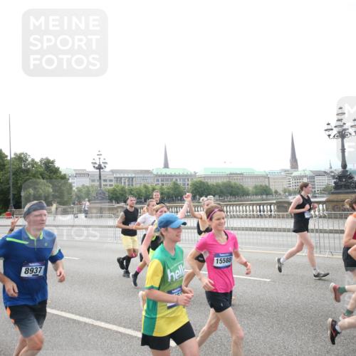 29.06.2025 - hella hamburg halbmarathon Jannik Wohlers http://msf.ph/oto/8151889 29.06.2025 10:36:30 Lombardsbrücke 1118, 1253, 1339, 1488, 1490, 1948, 1952, 1954, 2552, 2588, 3165, 3873, 3895, 4084, 4618, 4762, 4996, 5224, 5538, 5640, 5786, 5789, 6156, 6359, 7202, 7773, 8007, 8315, 8499, 8758, 8936, 8937, 9295, 9500, 9694, 9701, 10123, 10487, 10862, 11672, 11831, 11843, 11912, 12087, 12184, 12218, 12302, 12532, 12605, 12770, 12775, 13106, 13165, 13657, 13704, 13902, 14695, 15106, 15353, 15588, 15907, 15972, 15992, 16304, 16309, 16885, 17018, 17115, 17349, 17504, 17591, 18482 meine-sportfotos.de