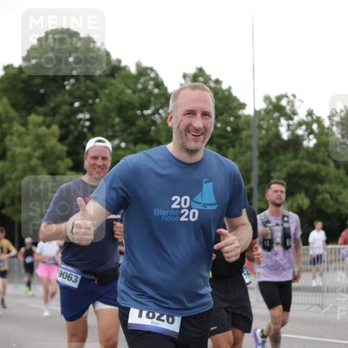 29.06.2025 - hella hamburg halbmarathon Jannik Wohlers http://msf.ph/oto/8152203 29.06.2025 10:52:16 Lombardsbrücke 1369, 1826, 2362, 2420, 2528, 2983, 3140, 3227, 4591, 5360, 7032, 7511, 8641, 9068, 9070, 9103, 10080, 10392, 10600, 10879, 10928, 12994, 13305, 13677, 14009, 14424, 14704, 14827, 14897, 15205, 15438, 15439, 15447, 15867, 15906, 16053, 16056, 16794, 16984, 17002, 17050, 17359, 17896, 18106, 18205, 18645, 18751, 18997, 19063, 19097 meine-sportfotos.de
