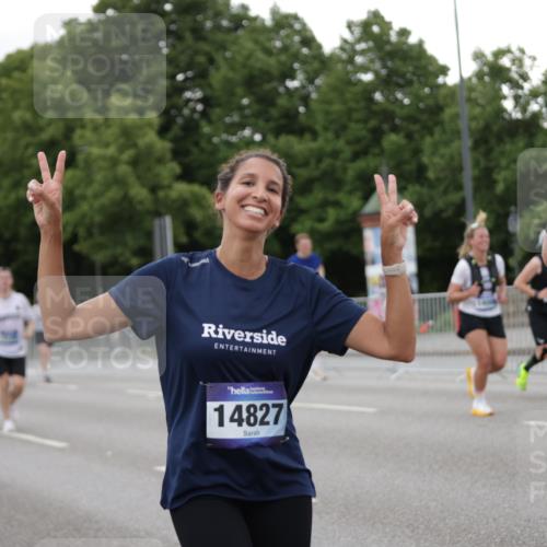 29.06.2025 - hella hamburg halbmarathon Jannik Wohlers http://msf.ph/oto/8152362 29.06.2025 10:52:22 Lombardsbrücke 1369, 1826, 2146, 2362, 2701, 2983, 3140, 3227, 4591, 4729, 7032, 7511, 7737, 8641, 9070, 9545, 10055, 10600, 10879, 10981, 11919, 12127, 12128, 12994, 13305, 14009, 14424, 14643, 14704, 14827, 14897, 15438, 15439, 15447, 15867, 15906, 16053, 16056, 16794, 16984, 17002, 17050, 17359, 17896, 18106, 18205, 18645, 18751, 18997, 19063, 19097 meine-sportfotos.de