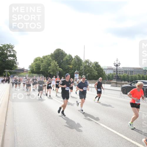 29.06.2025 - hella hamburg halbmarathon Jannik Wohlers http://msf.ph/oto/8152729 29.06.2025 10:42:10 Lombardsbrücke 1150, 1929, 1957, 1994, 2069, 2134, 2401, 2538, 2580, 2940, 2941, 3605, 3874, 4092, 4334, 4778, 4891, 5403, 5417, 5810, 6120, 6764, 7040, 7260, 7513, 7557, 7666, 8525, 8526, 8529, 8816, 9980, 10454, 10532, 10697, 10872, 10899, 11463, 11550, 11677, 12441, 12684, 13241, 13406, 13776, 14042, 14084, 14170, 14426, 14468, 14556, 14636, 14769, 15004, 15219, 15221, 15912, 15977, 16215, 16352, 16612 meine-sportfotos.de