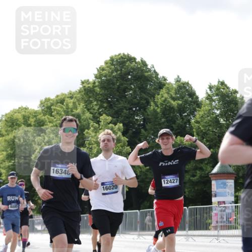 29.06.2025 - hella hamburg halbmarathon Jannik Wohlers http://msf.ph/oto/8152786 29.06.2025 10:15:29 Lombardsbrücke 1156, 1651, 2076, 2436, 3167, 4007, 5423, 7897, 7941, 7942, 8554, 8746, 8885, 9192, 9675, 9784, 10108, 10608, 11113, 11303, 11478, 11774, 11783, 11818, 12427, 12469, 12628, 13179, 13818, 13951, 14423, 14543, 14550, 14559, 15570, 15710, 15889, 15988, 16020, 16348, 16606, 16923, 17350, 17692, 18641, 18957, 19030 meine-sportfotos.de