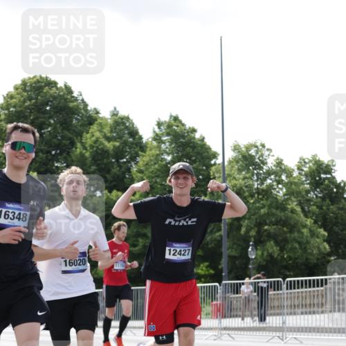 29.06.2025 - hella hamburg halbmarathon Jannik Wohlers http://msf.ph/oto/8152839 29.06.2025 10:15:29 Lombardsbrücke 1156, 1651, 2076, 2436, 3167, 4007, 5423, 7897, 7941, 7942, 8554, 8746, 8885, 9192, 9675, 9784, 10108, 10608, 11113, 11303, 11478, 11774, 11783, 11818, 12427, 12469, 12628, 13179, 13818, 13951, 14423, 14543, 14550, 14559, 15570, 15710, 15889, 15988, 16020, 16348, 16606, 16923, 17350, 17692, 18641, 18957, 19030 meine-sportfotos.de