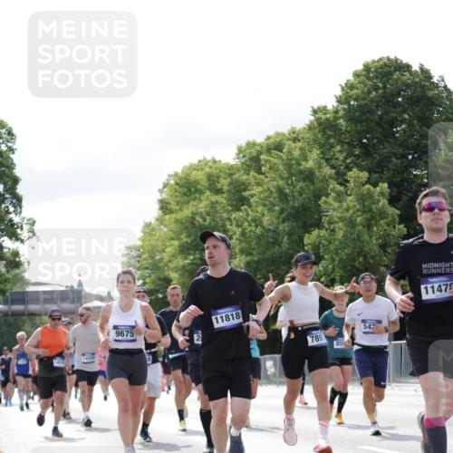29.06.2025 - hella hamburg halbmarathon Jannik Wohlers http://msf.ph/oto/8152936 29.06.2025 10:15:32 Lombardsbrücke 1156, 1308, 1651, 2071, 2076, 2165, 2436, 3167, 4007, 4828, 5423, 7897, 7941, 7942, 8169, 8554, 8746, 8885, 9675, 9784, 10608, 11113, 11303, 11478, 11774, 11783, 11818, 12427, 12469, 12628, 13179, 13818, 13951, 14423, 14543, 14559, 15570, 15571, 15710, 15889, 15988, 16020, 16348, 16606, 16923, 17350, 17692, 18641, 18957, 19030 meine-sportfotos.de