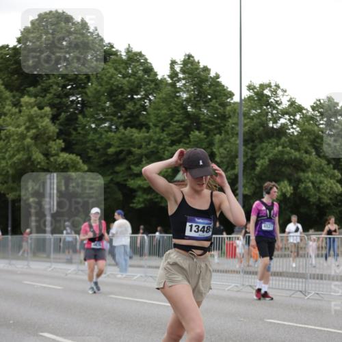 29.06.2025 - hella hamburg halbmarathon Jannik Wohlers http://msf.ph/oto/8153044 29.06.2025 10:52:44 Lombardsbrücke 2291, 2988, 3787, 4626, 5428, 6135, 6521, 7483, 7681, 8414, 10417, 10568, 10661, 11520, 11524, 12193, 12700, 13489, 13916, 13917, 14038, 14761, 14765, 14807, 14977, 14979, 16137, 16156, 16961, 17012, 17577, 18988 meine-sportfotos.de