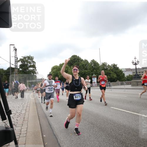 29.06.2025 - hella hamburg halbmarathon Jannik Wohlers http://msf.ph/oto/8153149 29.06.2025 10:47:10 Lombardsbrücke 1045, 1434, 2148, 2407, 2704, 2790, 2882, 2994, 3339, 4037, 4325, 4423, 4974, 4975, 5621, 5622, 5895, 6255, 6256, 6995, 7403, 7970, 8270, 8550, 8953, 9687, 9969, 9972, 10075, 10206, 10991, 11276, 11351, 11458, 11730, 11738, 11802, 12431, 12432, 13737, 13806, 13830, 13898, 13909, 14197, 14516, 14517, 15413, 15543, 16018, 16305, 16552, 16686, 17122, 17216, 17514, 18415, 18474, 18623, 18852, 18858 meine-sportfotos.de