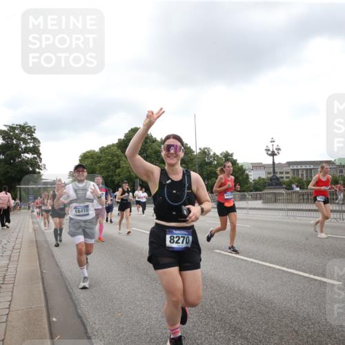 29.06.2025 - hella hamburg halbmarathon Jannik Wohlers http://msf.ph/oto/8153180 29.06.2025 10:47:10 Lombardsbrücke 1045, 1434, 2148, 2407, 2704, 2790, 2882, 2994, 3339, 4037, 4325, 4423, 4974, 4975, 5621, 5622, 5895, 6255, 6256, 6995, 7403, 7970, 8270, 8550, 8953, 9687, 9969, 9972, 10075, 10206, 10991, 11276, 11351, 11458, 11730, 11738, 11802, 12431, 12432, 13737, 13806, 13830, 13898, 13909, 14197, 14516, 14517, 15413, 15543, 16018, 16305, 16552, 16686, 17122, 17216, 17514, 18415, 18474, 18623, 18852, 18858 meine-sportfotos.de