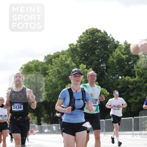 29.06.2025 - hella hamburg halbmarathon Jannik Wohlers http://msf.ph/oto/8153208 29.06.2025 10:15:38 Lombardsbrücke 1156, 1308, 1651, 2071, 2076, 2165, 2436, 2803, 3167, 4828, 5046, 5423, 7897, 8169, 8274, 8554, 8746, 8885, 9601, 9675, 9784, 9802, 10107, 10292, 10844, 10990, 11113, 11303, 11478, 11774, 11783, 11818, 12427, 12628, 14543, 14559, 15571, 15724, 15889, 16020, 16348, 16606, 17692, 18641, 19030 meine-sportfotos.de