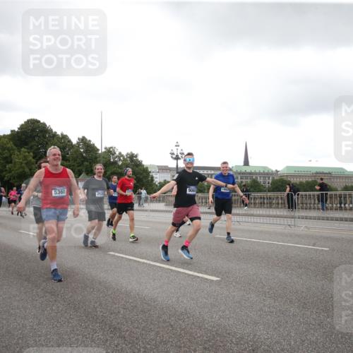 29.06.2025 - hella hamburg halbmarathon Jannik Wohlers http://msf.ph/oto/8153849 29.06.2025 10:52:10 Lombardsbrücke 1369, 1826, 2362, 2420, 2528, 2983, 3140, 3227, 4591, 5360, 6671, 7511, 7735, 7812, 9068, 9070, 9103, 9731, 10080, 10392, 10600, 10879, 10928, 11084, 11297, 12546, 12994, 13207, 13208, 13305, 13677, 14424, 14704, 14893, 14897, 15205, 15447, 15906, 16053, 16056, 16984, 17002, 17050, 17359, 17896, 18106, 18115, 18633, 18645, 18751, 18997, 19063, 19097 meine-sportfotos.de