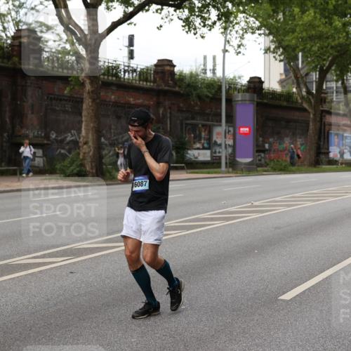 29.06.2025 - hella hamburg halbmarathon Yannick Fuchs http://msf.ph/oto/8153990 29.06.2025 10:37:49 20KM 3109, 3116, 3124, 3697, 3928, 4080, 4318, 6495, 7026, 7185, 7508, 7635, 8664, 9114, 10099, 10237, 10251, 10493, 11177, 11778, 12153, 12623, 12657, 12723, 12776, 13398, 13807, 13897, 14201, 14210, 14484, 14849, 15706, 15921, 16314, 16338, 16997, 17391, 17403, 18274, 18449, 18775, 19009, 19038, 19051, 19229 meine-sportfotos.de