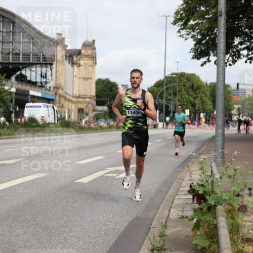 29.06.2025 - hella hamburg halbmarathon Yannick Fuchs http://msf.ph/oto/8154031 29.06.2025 10:12:07 20KM 3944, 11409, 11864 meine-sportfotos.de
