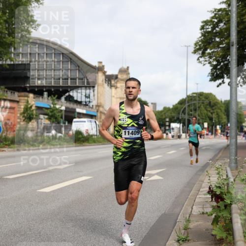 29.06.2025 - hella hamburg halbmarathon Yannick Fuchs http://msf.ph/oto/8154036 29.06.2025 10:12:08 20KM 3944, 11409, 11864 meine-sportfotos.de