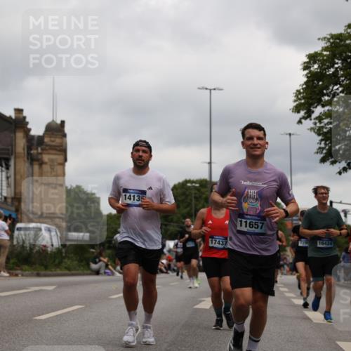 29.06.2025 - hella hamburg halbmarathon Yannick Fuchs http://msf.ph/oto/8154203 29.06.2025 10:57:48 20KM 1254, 1316, 1334, 1464, 2685, 4328, 5305, 5384, 7290, 8561, 9191, 10705, 10766, 11149, 11527, 11657, 11771, 12315, 12316, 12662, 13171, 13841, 14135, 14493, 15093, 15532, 15897, 16424, 16426, 16639, 16995, 17061, 17071, 17112, 17437, 17685, 17686, 17730, 17894, 18122, 18395, 18581, 18717 meine-sportfotos.de