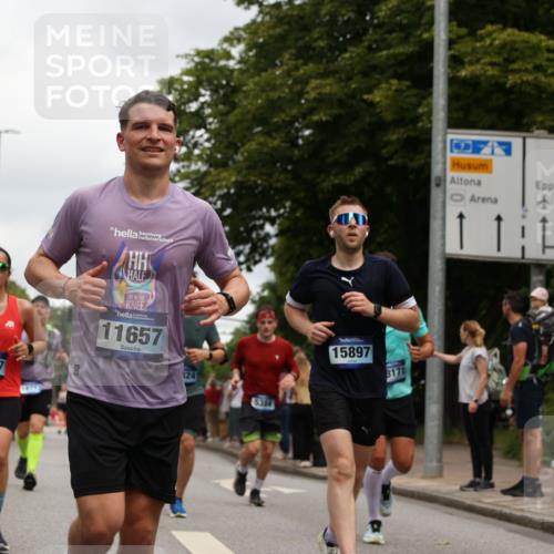 29.06.2025 - hella hamburg halbmarathon Yannick Fuchs http://msf.ph/oto/8154264 29.06.2025 10:57:48 20KM 1254, 1316, 1334, 1464, 2685, 4328, 5305, 5384, 7290, 8561, 9191, 10705, 10766, 11149, 11527, 11657, 11771, 12315, 12316, 12662, 13171, 13841, 14135, 14493, 15093, 15532, 15897, 16424, 16426, 16639, 16995, 17061, 17071, 17112, 17437, 17685, 17686, 17730, 17894, 18122, 18395, 18581, 18717 meine-sportfotos.de