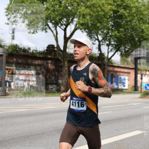 29.06.2025 - hella hamburg halbmarathon Yannick Fuchs http://msf.ph/oto/8154306 29.06.2025 10:13:05 20KM 4116, 18694 meine-sportfotos.de