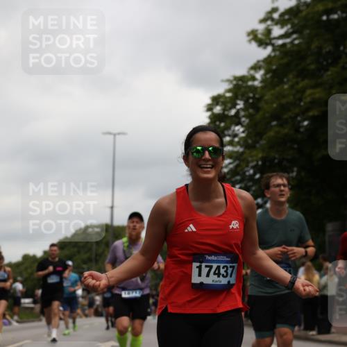 29.06.2025 - hella hamburg halbmarathon Yannick Fuchs http://msf.ph/oto/8154362 29.06.2025 10:57:50 20KM 1254, 1316, 1334, 1464, 2685, 4328, 5305, 5384, 7290, 8561, 9191, 10705, 10766, 11149, 11527, 11657, 11771, 12315, 12316, 12662, 13171, 13542, 13841, 14135, 14493, 15093, 15532, 15897, 16424, 16426, 16639, 16995, 17061, 17071, 17112, 17437, 17685, 17686, 17730, 18395, 18581, 18717 meine-sportfotos.de