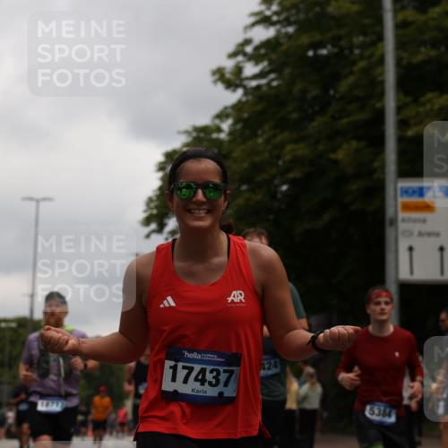 29.06.2025 - hella hamburg halbmarathon Yannick Fuchs http://msf.ph/oto/8154387 29.06.2025 10:57:50 20KM 1254, 1316, 1334, 1464, 2685, 4328, 5305, 5384, 7290, 8561, 9191, 10705, 10766, 11149, 11527, 11657, 11771, 12315, 12316, 12662, 13171, 13542, 13841, 14135, 14493, 15093, 15532, 15897, 16424, 16426, 16639, 16995, 17061, 17071, 17112, 17437, 17685, 17686, 17730, 18395, 18581, 18717 meine-sportfotos.de