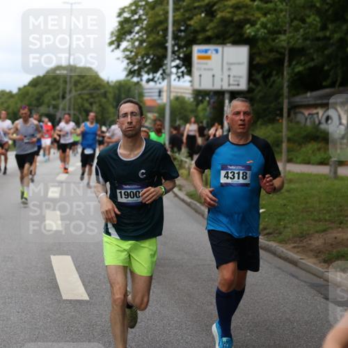 29.06.2025 - hella hamburg halbmarathon Yannick Fuchs http://msf.ph/oto/8154401 29.06.2025 10:37:54 20KM 3109, 3116, 3124, 3146, 3437, 3697, 3928, 4080, 4318, 5506, 6495, 7026, 7093, 7185, 7451, 7508, 7635, 8664, 9114, 10099, 10237, 10493, 11778, 11848, 12153, 12327, 12623, 12657, 12723, 12776, 13348, 13398, 13897, 14201, 14210, 14484, 14690, 14849, 15383, 15932, 16105, 16314, 16338, 16648, 16997, 17391, 17403, 17516, 18449, 18678, 18775, 19009, 19038, 19051, 19090, 19229 meine-sportfotos.de