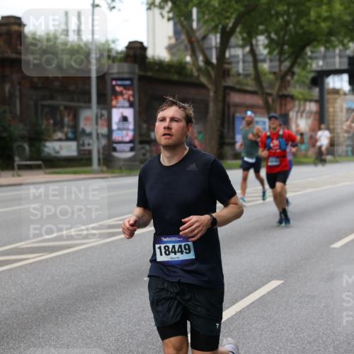 29.06.2025 - hella hamburg halbmarathon Yannick Fuchs http://msf.ph/oto/8154504 29.06.2025 10:37:55 20KM 3109, 3116, 3124, 3146, 3437, 3697, 3928, 4080, 4318, 5506, 6495, 7026, 7093, 7185, 7451, 7508, 7635, 8664, 9114, 10237, 10246, 10493, 11648, 11778, 11848, 12153, 12327, 12623, 12657, 12776, 13348, 13398, 13897, 14201, 14210, 14484, 14690, 14849, 15383, 15932, 16105, 16314, 16338, 16648, 16997, 17391, 17403, 17516, 18449, 18678, 18775, 19009, 19038, 19051, 19090, 19229 meine-sportfotos.de