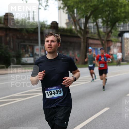29.06.2025 - hella hamburg halbmarathon Yannick Fuchs http://msf.ph/oto/8154533 29.06.2025 10:37:55 20KM 3109, 3116, 3124, 3146, 3437, 3697, 3928, 4080, 4318, 5506, 6495, 7026, 7093, 7185, 7451, 7508, 7635, 8664, 9114, 10237, 10246, 10493, 11648, 11778, 11848, 12153, 12327, 12623, 12657, 12776, 13348, 13398, 13897, 14201, 14210, 14484, 14690, 14849, 15383, 15932, 16105, 16314, 16338, 16648, 16997, 17391, 17403, 17516, 18449, 18678, 18775, 19009, 19038, 19051, 19090, 19229 meine-sportfotos.de