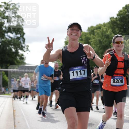 29.06.2025 - hella hamburg halbmarathon Jannik Wohlers http://msf.ph/oto/8154576 29.06.2025 10:16:25 Lombardsbrücke 1117, 1240, 1403, 1602, 1825, 2912, 3088, 3176, 3450, 5036, 5037, 6328, 6742, 6941, 6948, 7114, 7115, 7360, 7924, 7928, 8317, 8513, 8619, 8857, 9091, 9208, 9332, 9492, 9676, 9891, 10232, 10314, 10317, 10320, 10926, 11236, 11335, 11410, 11428, 11442, 12230, 12252, 12289, 12297, 12417, 12640, 12872, 13114, 13206, 13365, 13851, 13859, 14219, 14646, 15381, 15564, 15613, 15658, 15713, 15861, 16376, 16459, 16709, 16856, 17449, 17527, 17604, 17845, 17857, 18245 meine-sportfotos.de