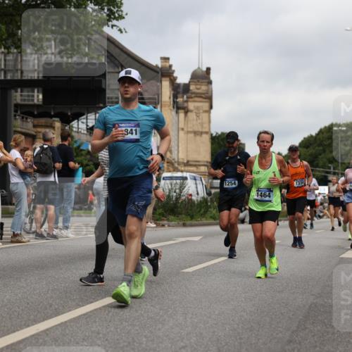 29.06.2025 - hella hamburg halbmarathon Yannick Fuchs http://msf.ph/oto/8154623 29.06.2025 10:57:56 20KM 1254, 1334, 1464, 2685, 2810, 4328, 5384, 7042, 7290, 7907, 8561, 9191, 10705, 11149, 11657, 11771, 12315, 12662, 13171, 13503, 13542, 13841, 14135, 14225, 14493, 15093, 15532, 15897, 16424, 16995, 17061, 17112, 17150, 17437, 17533, 17685, 17686, 17730, 18395, 18581, 18717 meine-sportfotos.de