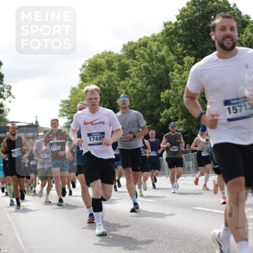 29.06.2025 - hella hamburg halbmarathon Jannik Wohlers http://msf.ph/oto/8154651 29.06.2025 10:16:30 Lombardsbrücke 1117, 1240, 1331, 1403, 1553, 1602, 2225, 3088, 3176, 3450, 3622, 5036, 5037, 6328, 6742, 6941, 6948, 7114, 7115, 7257, 7345, 7360, 7376, 7924, 7928, 8263, 8513, 8619, 9091, 9208, 9332, 9492, 9891, 10165, 10314, 10317, 10320, 10735, 10926, 11335, 11410, 11428, 11442, 12043, 12252, 12289, 12297, 12640, 13114, 13206, 13365, 13851, 14597, 14646, 15381, 15564, 15613, 15658, 15713, 15861, 16376, 16447, 16459, 16709, 17449, 17527, 17604, 17661, 17845, 17857, 18245 meine-sportfotos.de