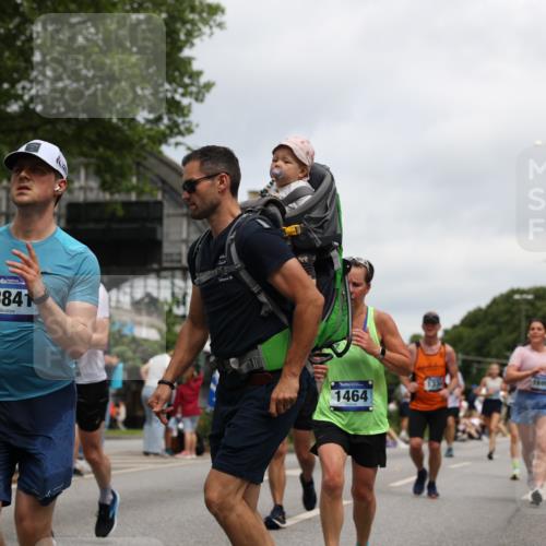29.06.2025 - hella hamburg halbmarathon Yannick Fuchs http://msf.ph/oto/8154661 29.06.2025 10:57:57 20KM 1254, 1334, 1464, 2685, 2810, 4328, 5384, 7042, 7290, 7907, 8561, 9191, 10705, 11149, 11657, 12662, 13171, 13503, 13542, 13841, 14135, 14225, 14493, 15093, 15532, 15897, 16424, 16995, 17061, 17112, 17150, 17437, 17533, 17685, 17686, 17730, 18395, 18581, 18717 meine-sportfotos.de