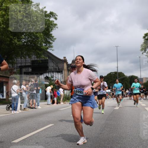 29.06.2025 - hella hamburg halbmarathon Yannick Fuchs http://msf.ph/oto/8154733 29.06.2025 10:58:00 20KM 1254, 1334, 1464, 2685, 2810, 4328, 5384, 7042, 7290, 7907, 8561, 9191, 11149, 12479, 12662, 13503, 13542, 13841, 14225, 15093, 15532, 15797, 15897, 16424, 16995, 17061, 17112, 17150, 17533, 17685, 17686, 17730, 18395, 18581, 18717 meine-sportfotos.de