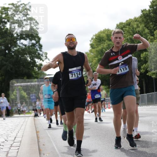 29.06.2025 - hella hamburg halbmarathon Jannik Wohlers http://msf.ph/oto/8154768 29.06.2025 10:16:33 Lombardsbrücke 1117, 1137, 1240, 1331, 1348, 1403, 1553, 1602, 2225, 3088, 3450, 3622, 6328, 6742, 6941, 6948, 7114, 7115, 7257, 7345, 7360, 7376, 7924, 7928, 8263, 8513, 8619, 9091, 9208, 9492, 9647, 9891, 10165, 10314, 10317, 10320, 10735, 10926, 11410, 12043, 12252, 12289, 12297, 12640, 13206, 13365, 13605, 13851, 14597, 14646, 15381, 15564, 15613, 15713, 16447, 16459, 16704, 16709, 17010, 17449, 17527, 17661, 17741, 17845, 18245 meine-sportfotos.de