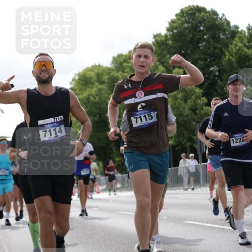29.06.2025 - hella hamburg halbmarathon Jannik Wohlers http://msf.ph/oto/8154776 29.06.2025 10:16:33 Lombardsbrücke 1117, 1137, 1240, 1331, 1348, 1403, 1553, 1602, 2225, 3088, 3450, 3622, 6328, 6742, 6941, 6948, 7114, 7115, 7257, 7345, 7360, 7376, 7924, 7928, 8263, 8513, 8619, 9091, 9208, 9492, 9647, 9891, 10165, 10314, 10317, 10320, 10735, 10926, 11410, 12043, 12252, 12289, 12297, 12640, 13206, 13365, 13605, 13851, 14597, 14646, 15381, 15564, 15613, 15713, 16447, 16459, 16704, 16709, 17010, 17449, 17527, 17661, 17741, 17845, 18245 meine-sportfotos.de