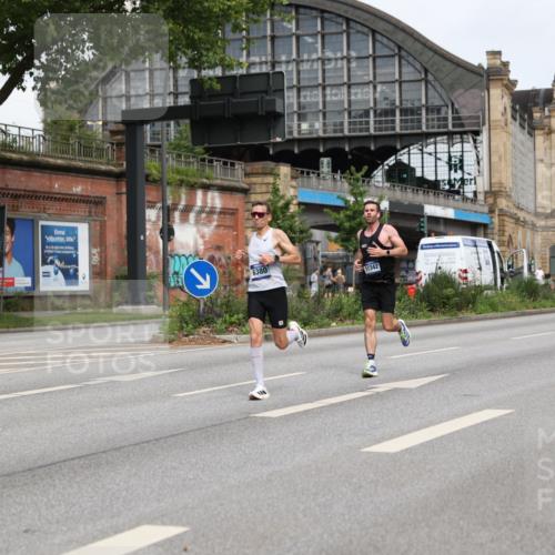 29.06.2025 - hella hamburg halbmarathon Yannick Fuchs http://msf.ph/oto/8154880 29.06.2025 10:14:33 20KM 53, 2144, 6380, 11342 meine-sportfotos.de