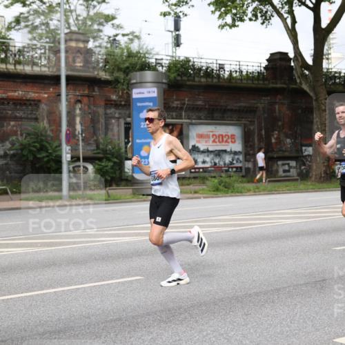 29.06.2025 - hella hamburg halbmarathon Yannick Fuchs http://msf.ph/oto/8154934 29.06.2025 10:14:35 20KM 53, 2144, 6380, 11342 meine-sportfotos.de