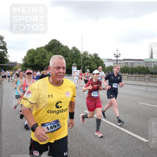 29.06.2025 - hella hamburg halbmarathon Jannik Wohlers http://msf.ph/oto/8155039 29.06.2025 10:53:36 Lombardsbrücke 1017, 1263, 1687, 1744, 1753, 1779, 1789, 2079, 2372, 2600, 2761, 2854, 3055, 3079, 3187, 3188, 3249, 3465, 3467, 3557, 4323, 4685, 4838, 5430, 5804, 5898, 5964, 6192, 6468, 6583, 6988, 7614, 8924, 9138, 9203, 9503, 9572, 11390, 11472, 11769, 11830, 12283, 12429, 12611, 13034, 13350, 13368, 13850, 14171, 14177, 14596, 14665, 15047, 15191, 15791, 16313, 16691, 16888, 16930, 17255, 17309, 17487, 17622, 18348, 18365, 18904, 19019 meine-sportfotos.de