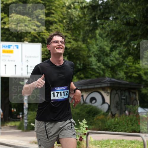 29.06.2025 - hella hamburg halbmarathon Yannick Fuchs http://msf.ph/oto/8155103 29.06.2025 10:58:09 20KM 1254, 1334, 1464, 2810, 3919, 4542, 7042, 7907, 8810, 8890, 9191, 9680, 10694, 12479, 12646, 13503, 13542, 13841, 13901, 14225, 14970, 15093, 15698, 15797, 16594, 16995, 17061, 17112, 17150, 17533, 17685, 17686, 18321, 18395, 18581, 19240 meine-sportfotos.de