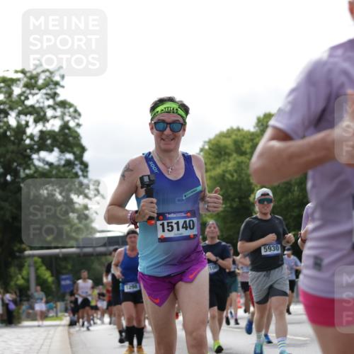 29.06.2025 - hella hamburg halbmarathon Jannik Wohlers http://msf.ph/oto/8155296 29.06.2025 10:16:44 Lombardsbrücke 1083, 1137, 1298, 1331, 1348, 1356, 1553, 2225, 2908, 3210, 3464, 3466, 3622, 5023, 5390, 5929, 5930, 5995, 6126, 6128, 6522, 7114, 7115, 7257, 7345, 7376, 7647, 7928, 7945, 8253, 8263, 8513, 8558, 8983, 9152, 9259, 9647, 10165, 10460, 10592, 10735, 11102, 11410, 12042, 12043, 12100, 12166, 12252, 12289, 12640, 13206, 13605, 14597, 14950, 15140, 15465, 15564, 15613, 16447, 16459, 16704, 16817, 17010, 17058, 17661, 17741, 17984, 18108, 18571 meine-sportfotos.de