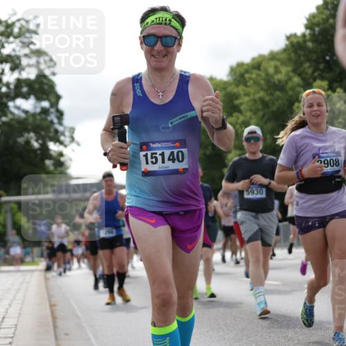 29.06.2025 - hella hamburg halbmarathon Jannik Wohlers http://msf.ph/oto/8155355 29.06.2025 10:16:44 Lombardsbrücke 1083, 1137, 1298, 1331, 1348, 1356, 1553, 2225, 2908, 3210, 3464, 3466, 3622, 5023, 5390, 5929, 5930, 5995, 6126, 6128, 6522, 7114, 7115, 7257, 7345, 7376, 7647, 7928, 7945, 8253, 8263, 8513, 8558, 8983, 9152, 9259, 9647, 10165, 10460, 10592, 10735, 11102, 11410, 12042, 12043, 12100, 12166, 12252, 12289, 12640, 13206, 13605, 14597, 14950, 15140, 15465, 15564, 15613, 16447, 16459, 16704, 16817, 17010, 17058, 17661, 17741, 17984, 18108, 18571 meine-sportfotos.de