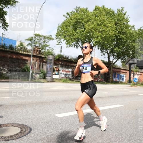 29.06.2025 - hella hamburg halbmarathon Yannick Fuchs http://msf.ph/oto/8155532 29.06.2025 10:15:51 20KM 54, 11829, 12678, 14302, 16245 meine-sportfotos.de
