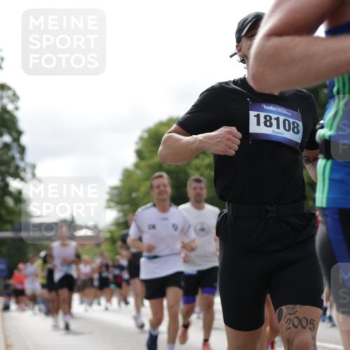 29.06.2025 - hella hamburg halbmarathon Jannik Wohlers http://msf.ph/oto/8155536 29.06.2025 10:16:50 Lombardsbrücke 1083, 1137, 1298, 1348, 1356, 1477, 2860, 2908, 3210, 3464, 3466, 3622, 5023, 5390, 5929, 5930, 5995, 6126, 6128, 6522, 7410, 7445, 7647, 7945, 8210, 8253, 8433, 8558, 8983, 9152, 9259, 9647, 10377, 10460, 10592, 10735, 11102, 12042, 12100, 12166, 13605, 14199, 14950, 15140, 15293, 15465, 16704, 16817, 17010, 17058, 17661, 17741, 17927, 17984, 18039, 18108, 18344, 18526, 18571 meine-sportfotos.de