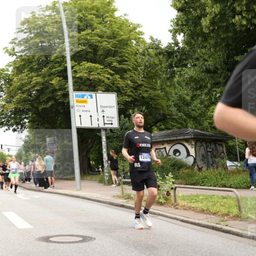 29.06.2025 - hella hamburg halbmarathon Yannick Fuchs http://msf.ph/oto/8155575 29.06.2025 10:58:16 20KM 2810, 3919, 4542, 6100, 7042, 7907, 8171, 8810, 8890, 9254, 9680, 9816, 10694, 11960, 12479, 12646, 13503, 13542, 13901, 14225, 14822, 14970, 15698, 15797, 16594, 16753, 17112, 17150, 17533, 18321, 18395, 18739, 19240 meine-sportfotos.de