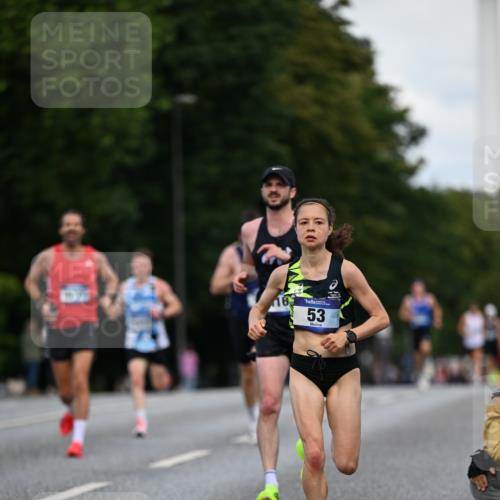 29.06.2025 - hella hamburg halbmarathon Dr. Thomas Lammeyer http://msf.ph/oto/8155686 29.06.2025 09:42:57 Kennedybrücke 35, 52, 53, 2659, 3720, 6380, 9255 meine-sportfotos.de
