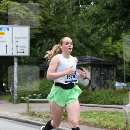 29.06.2025 - hella hamburg halbmarathon Yannick Fuchs http://msf.ph/oto/8155736 29.06.2025 10:58:20 20KM 2463, 2810, 3919, 4542, 6100, 7042, 7474, 7907, 8171, 8810, 8890, 9254, 9680, 9816, 10694, 11960, 12479, 12646, 13503, 13542, 13901, 14225, 14822, 14970, 15698, 15797, 16455, 16594, 16753, 17150, 17533, 18321, 18440, 18739, 19240 meine-sportfotos.de