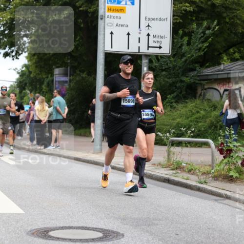 29.06.2025 - hella hamburg halbmarathon Yannick Fuchs http://msf.ph/oto/8155762 29.06.2025 10:58:22 20KM 2298, 2463, 2810, 3919, 4542, 6100, 7474, 7907, 8171, 8810, 8890, 9254, 9680, 9816, 10694, 11960, 12479, 12646, 13503, 13901, 14225, 14822, 14970, 15698, 15797, 16455, 16594, 16753, 17150, 17533, 18321, 18440, 18739, 19240 meine-sportfotos.de
